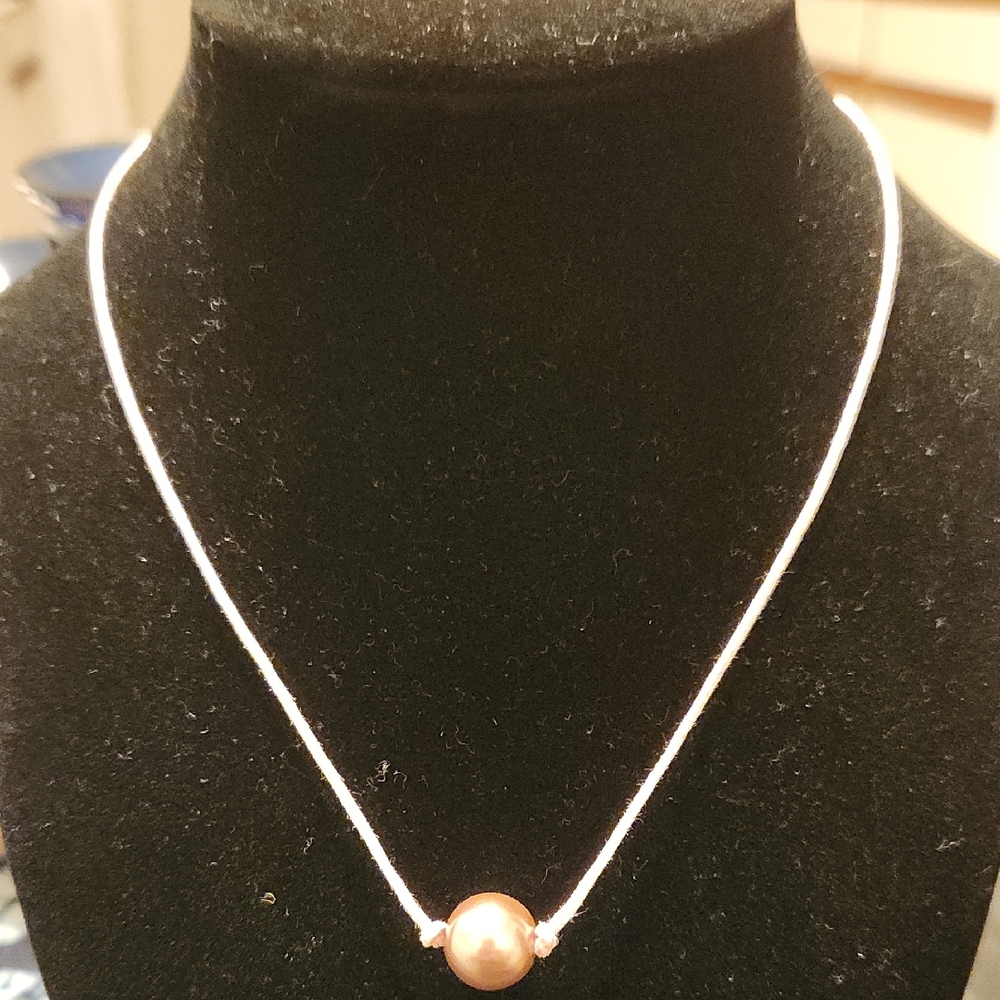 Mauve Faux Pearl Necklace